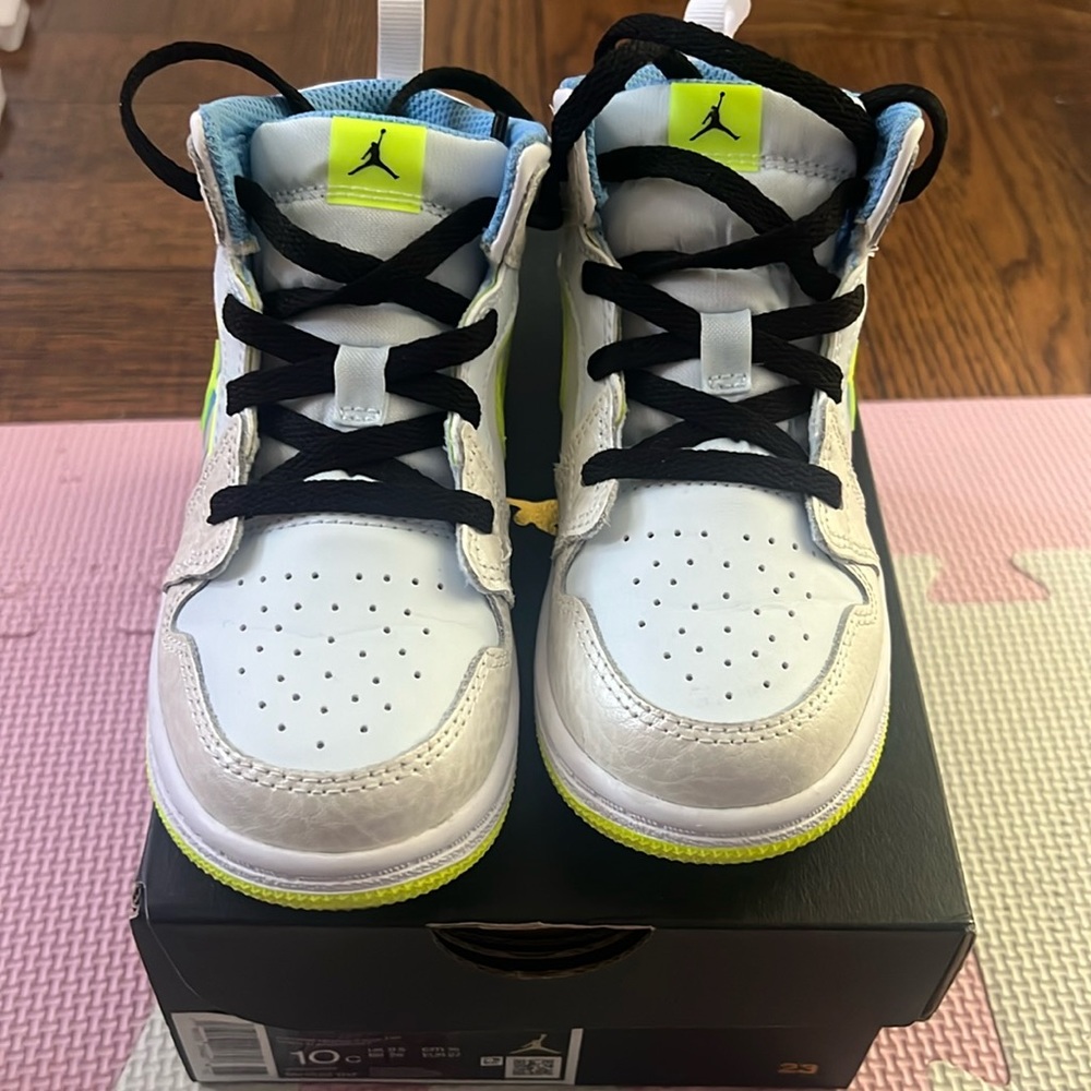 Jordan 1 mid sneakers ( worn once)